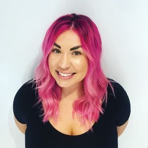 Meet your Posher, Hillary